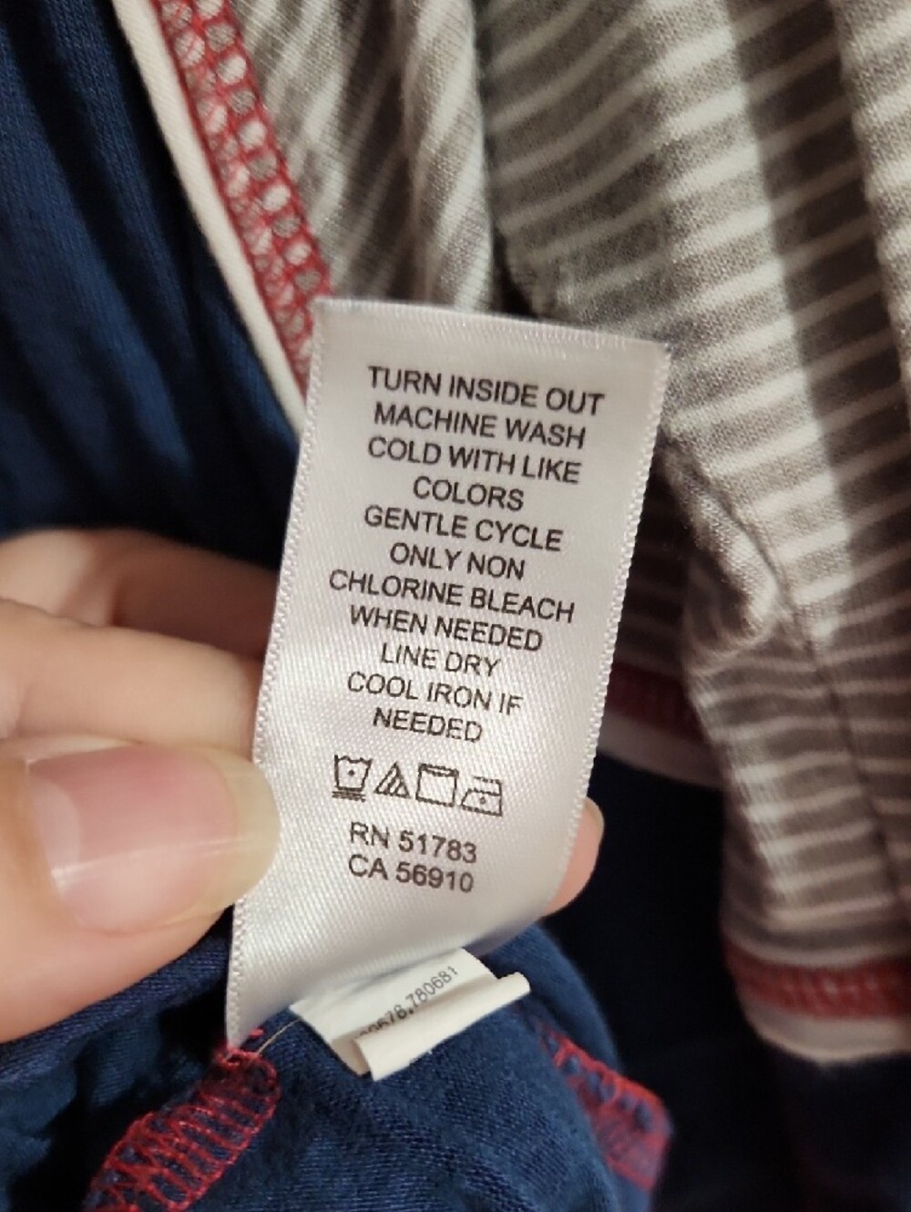 1XL Maurices Navy Blue Raglan Tunic with Cream/Grey Striped Sleeves - Picture 5 of 7